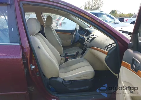 2009 Hyundai Sonata Gls from USA, damaged, VIN 5NPET46C99H552988